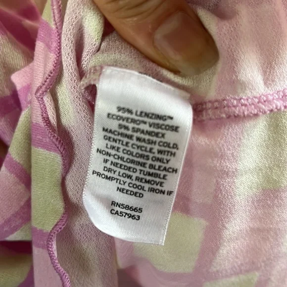 💗 NWT! BP Pink Plaid Jersey Dress - Picture 9 of 9